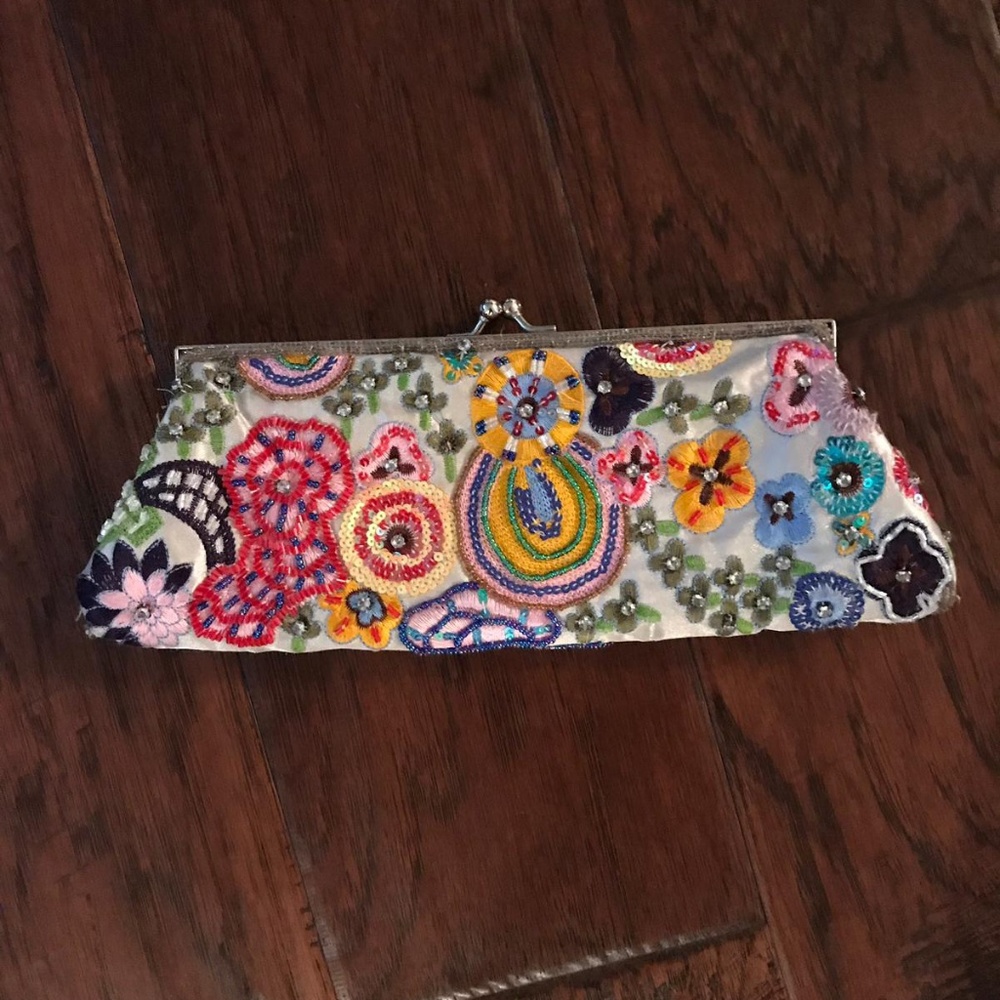 Fun clutch